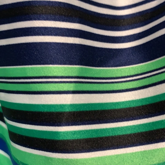 Top - Outback Red - Picture 3 of 7